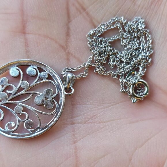 Women Necklace Round Pendant Fashion Jewelry Silver Tone Chain Necklace - Picture 8 of 11